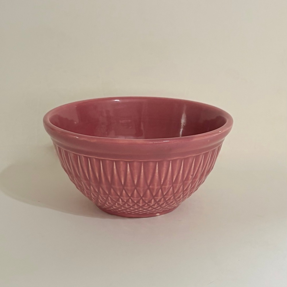 Vintage A.E. HULL Pottery Company Pink Kitchen Bowl Nesting Glossy Diamond